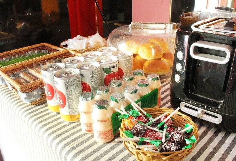 汽车旅馆  Yangsan Bukbudong Benz