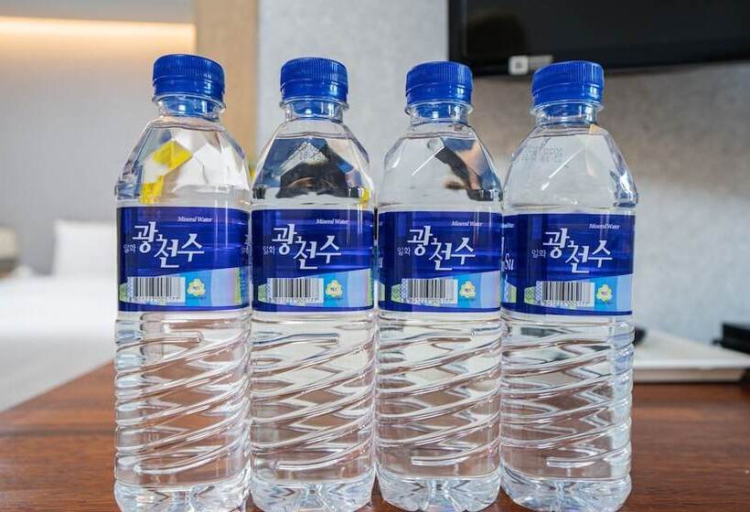 Motel Yangyang Yuchaekkotyanggicheoreom