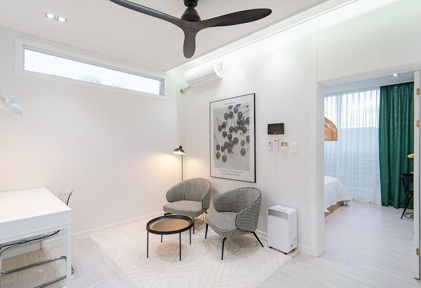 Пансион Jeju Private Aewol