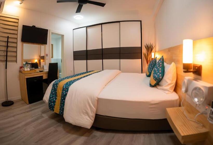 پانسیون Tourist Inn Grand