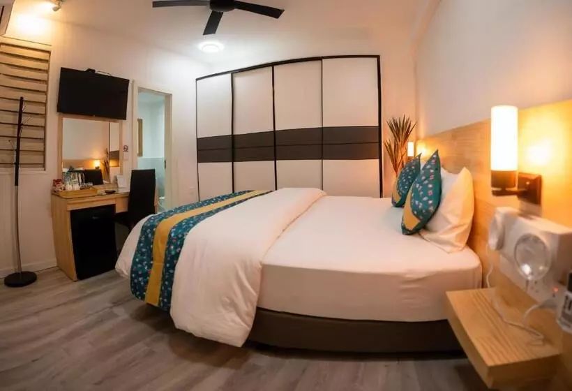 پانسیون Tourist Inn Grand