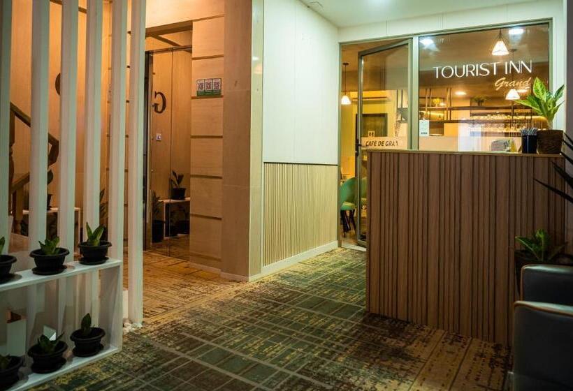 پانسیون Tourist Inn Grand