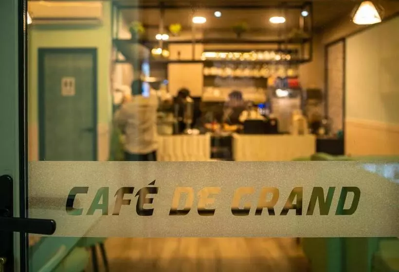 پانسیون Tourist Inn Grand