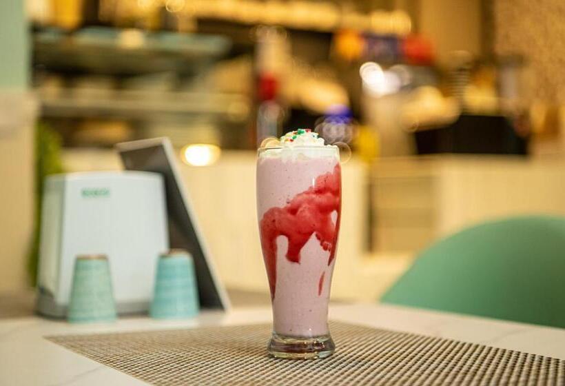 پانسیون Tourist Inn Grand