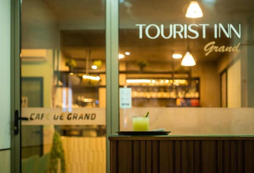 پانسیون Tourist Inn Grand