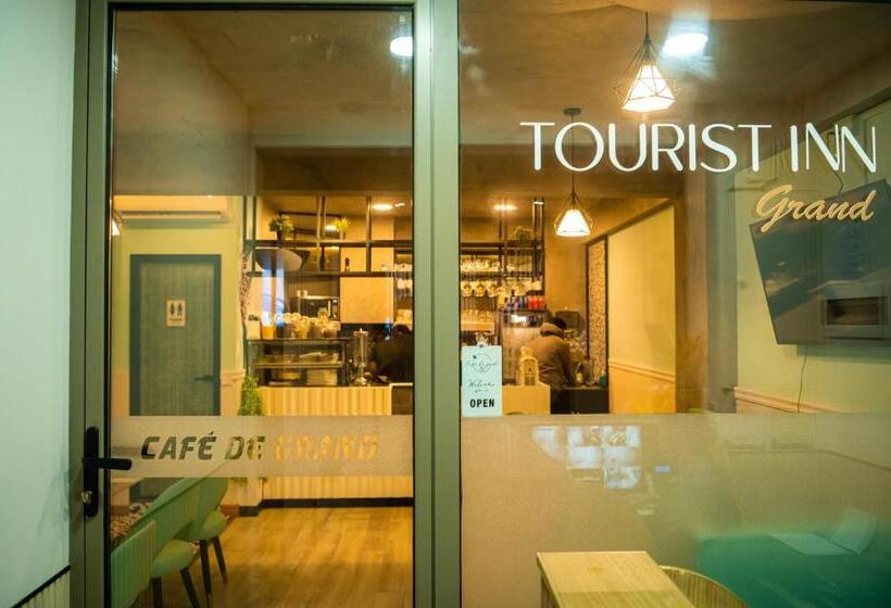 پانسیون Tourist Inn Grand