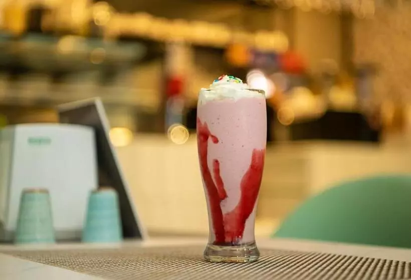 پانسیون Tourist Inn Grand