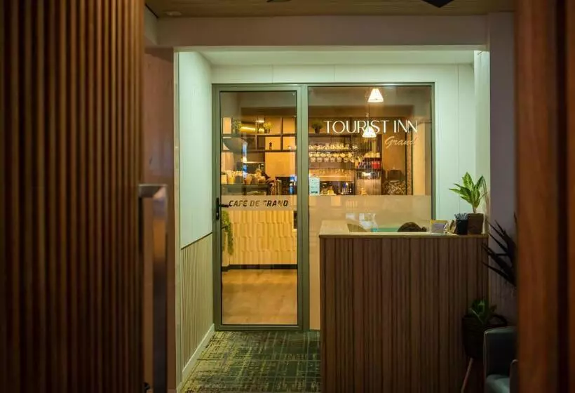 پانسیون Tourist Inn Grand