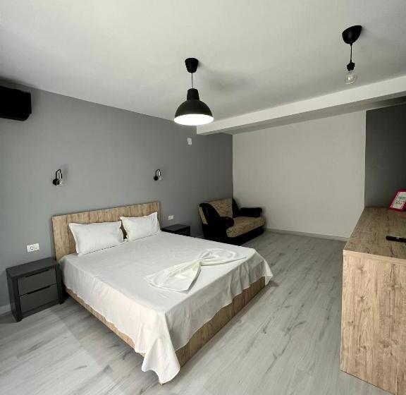 بنسيون Vila Maxim