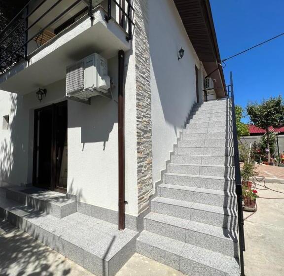 بنسيون Vila Maxim