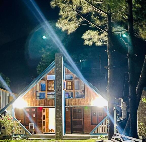 هتل Blue Sheep Inn