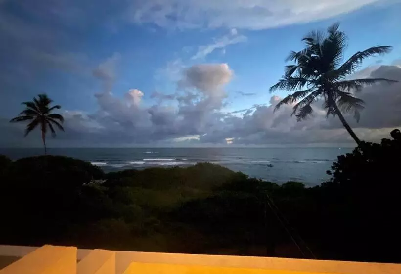 Hotelli Blue Waves Ocean Mirissa