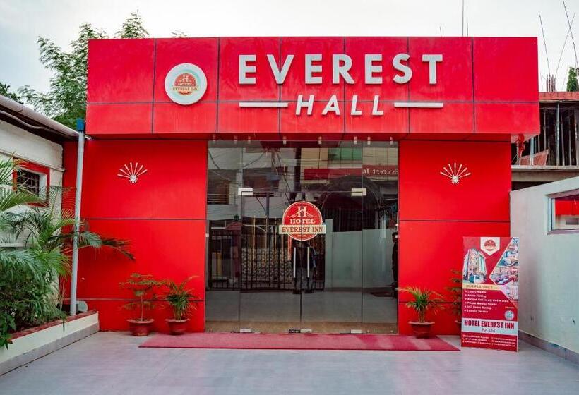 هتل Everest Inn Pvt. Ltd