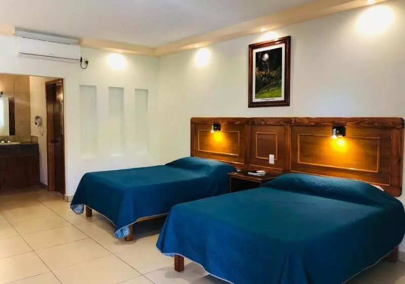 Hotelli Santa Engracia