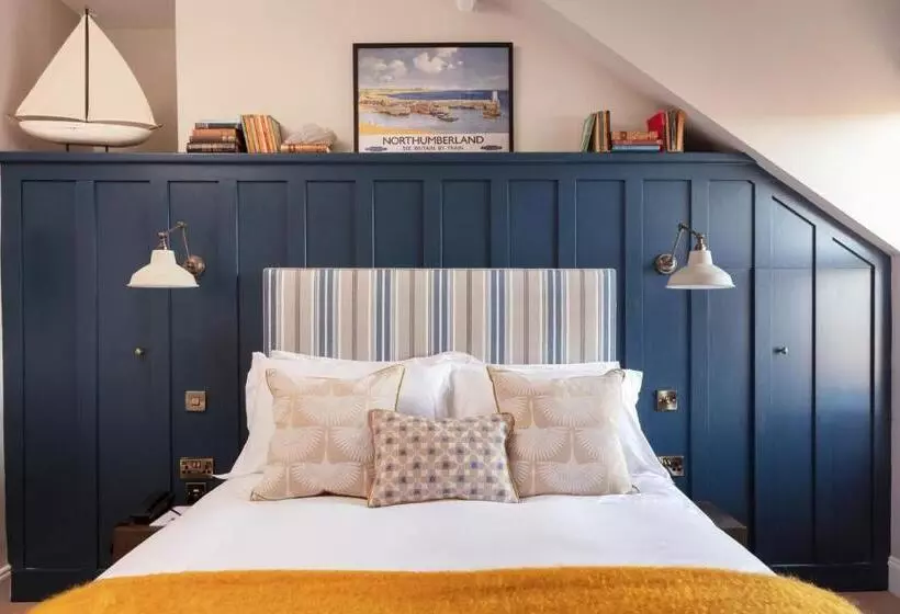 Hotelli The Whittling House