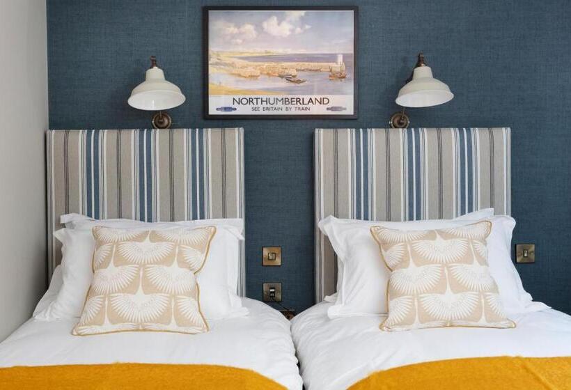 호텔 The Whittling House