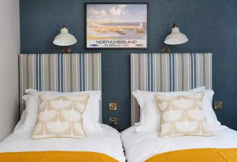 Hotelli The Whittling House