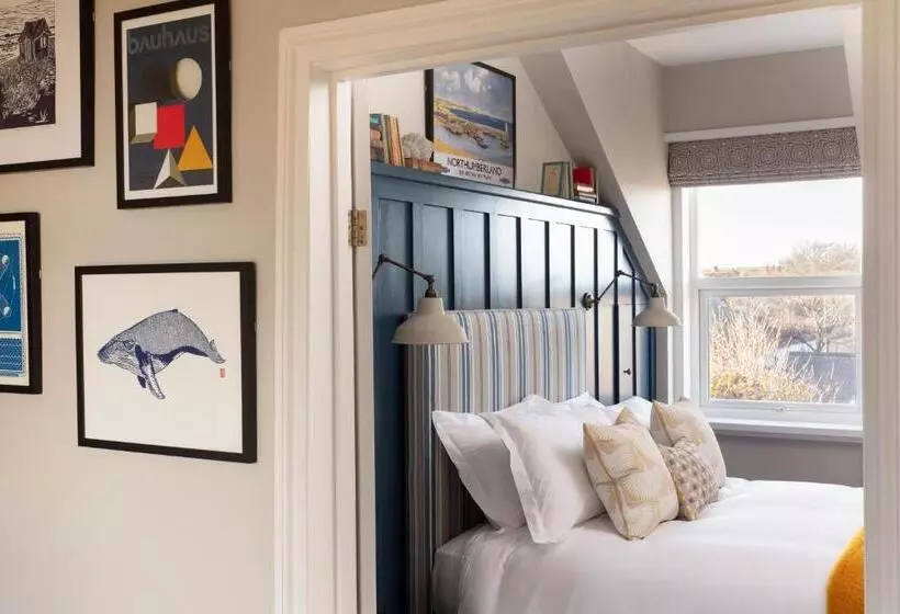 Hotelli The Whittling House