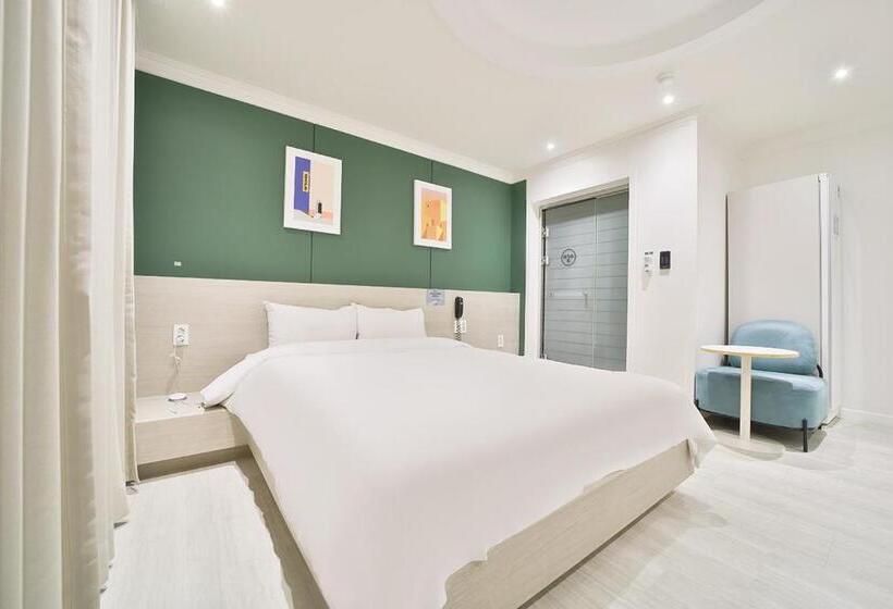 Hotel Yeogiuhtte Gumi Indong 2