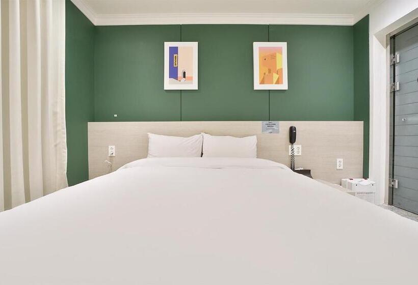 Hotel Yeogiuhtte Gumi Indong 2