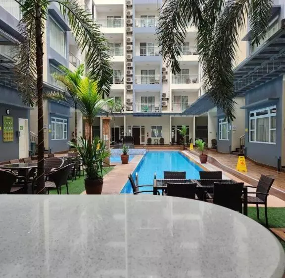 La Grande Residence 10th Floor Deluxe Unit