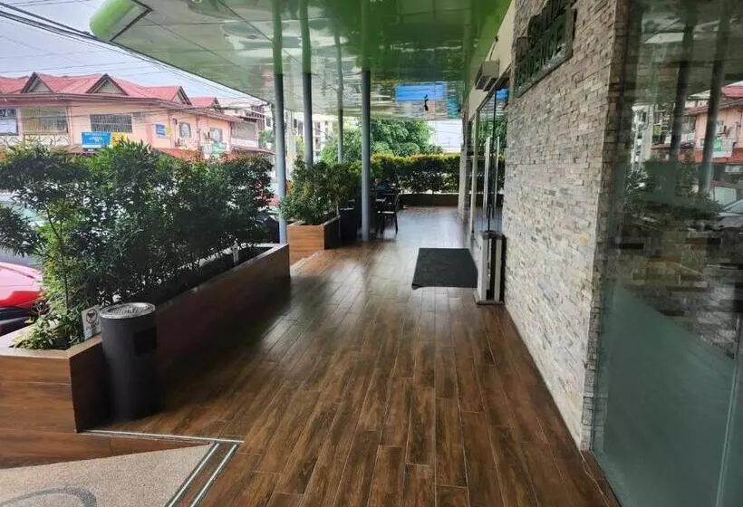La Grande Residence 10th Floor Deluxe Unit