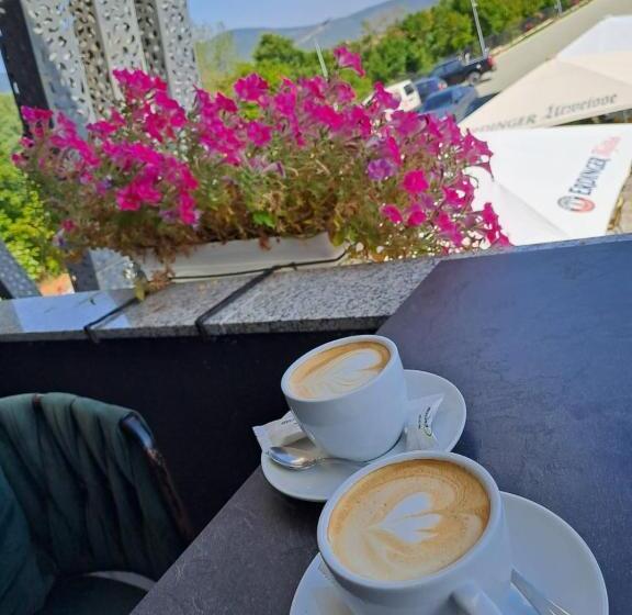 La Ruota Hotel Sharr