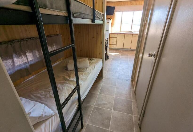 מוטל Narromine Rockwall Tourist Park