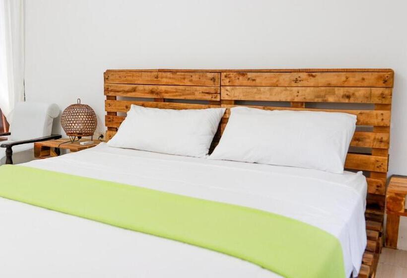 膳宿费 Santai Desa