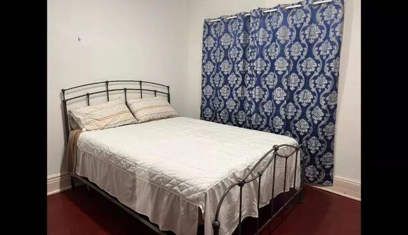 ペンション South Buffalo Guest House
