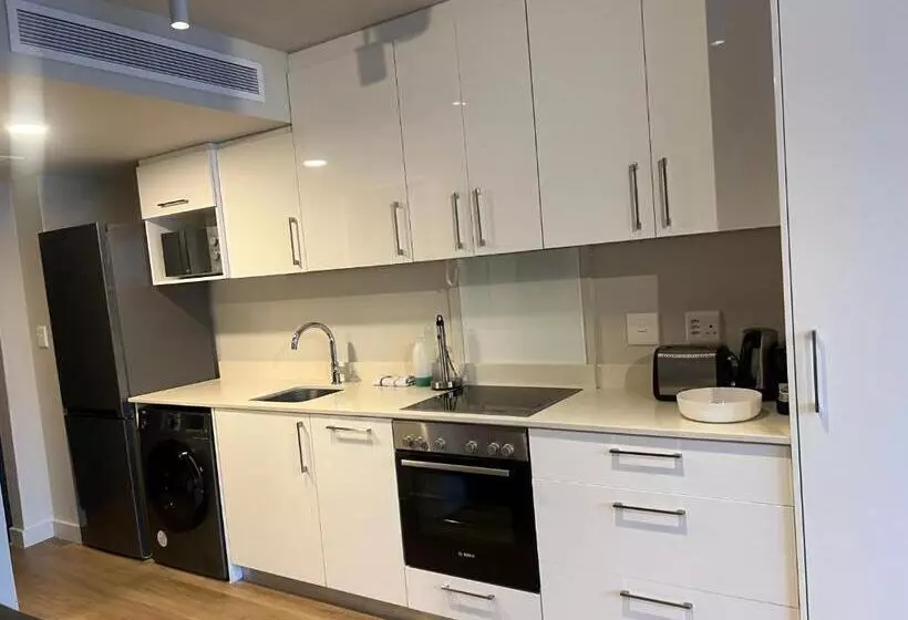 The Tokyo 708   Family Studio