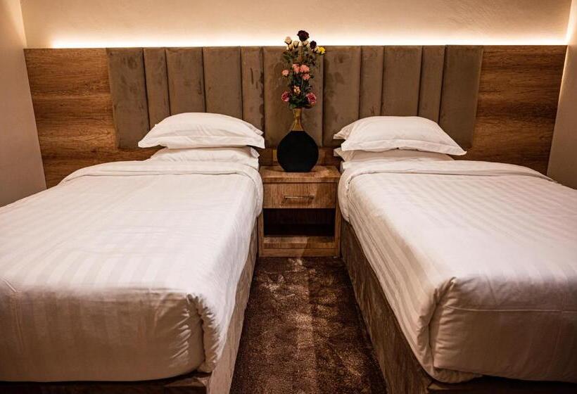 شقق كل ساعة