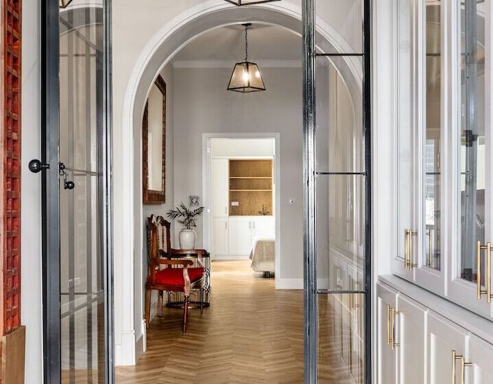 تختخواب و صبحانه Casa Dos Correios