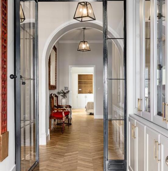 تختخواب و صبحانه Casa Dos Correios