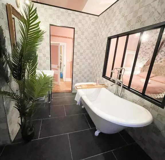 ベッドアンドブレックファースト Chateau Bourgeoisie