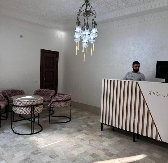 Отель Abuzar