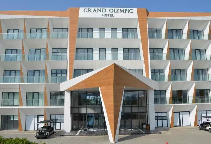 هتل Arena Grand