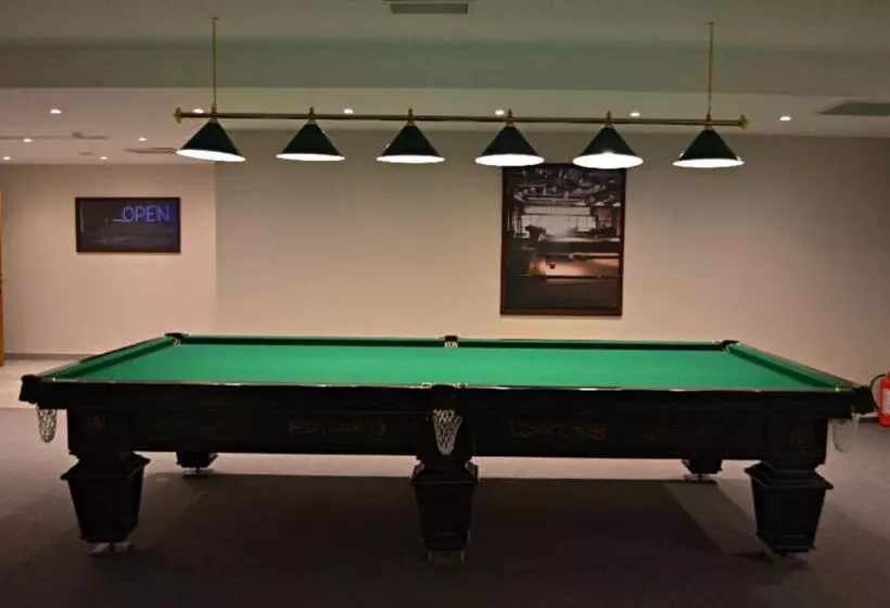 هتل Arena Grand