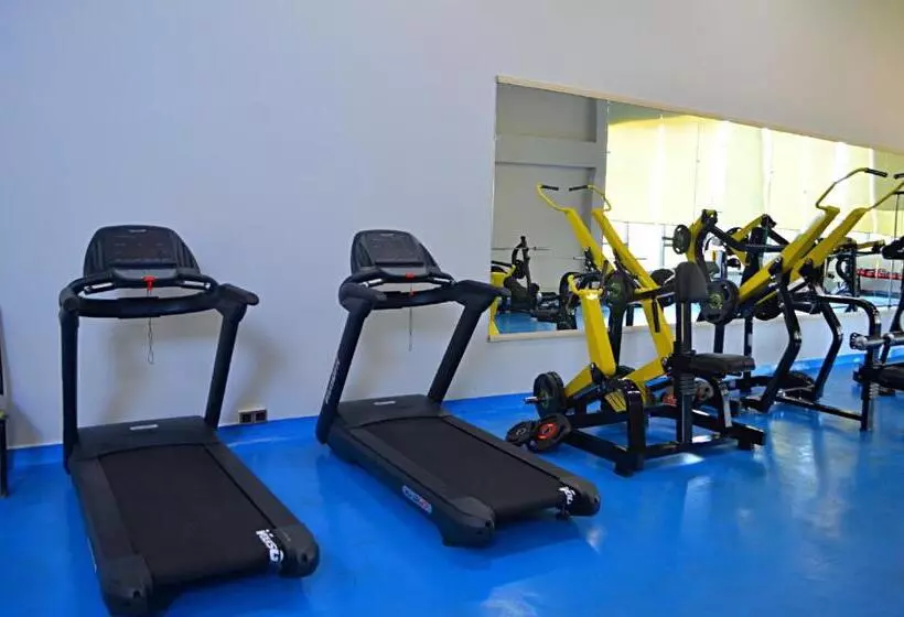 هتل Arena Grand