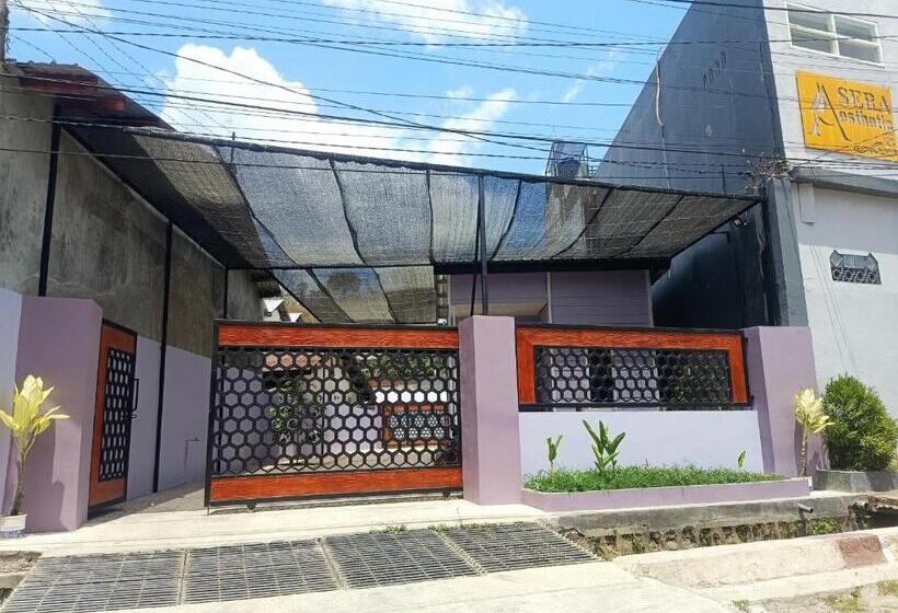 ホテル Capital O 93118 Asera Homestay