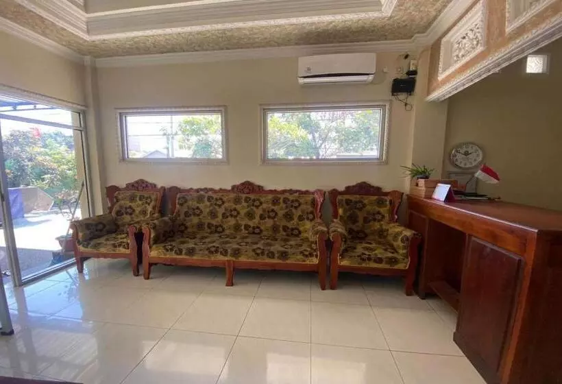 ホテル Capital O 93124 Lombok Northis Homestay