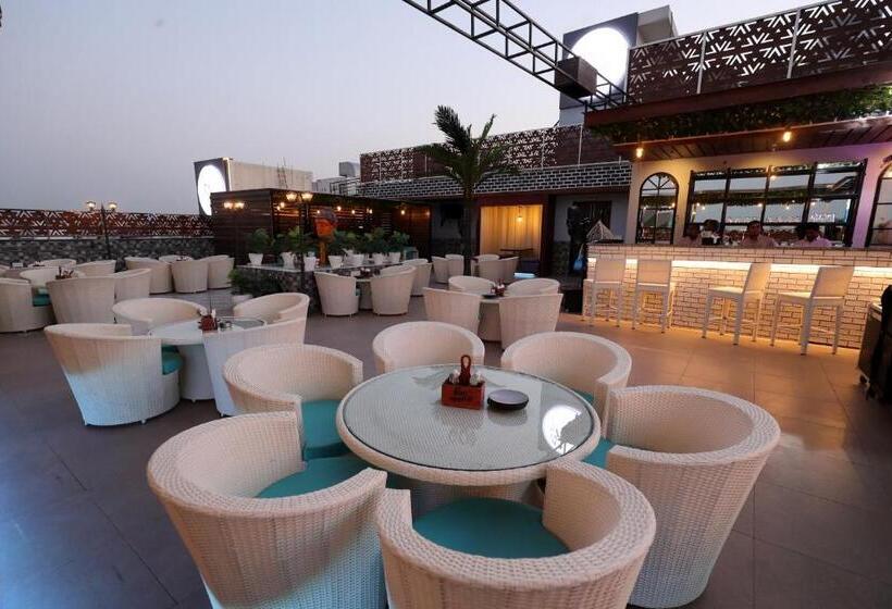 Hotel Crown Ceremonies