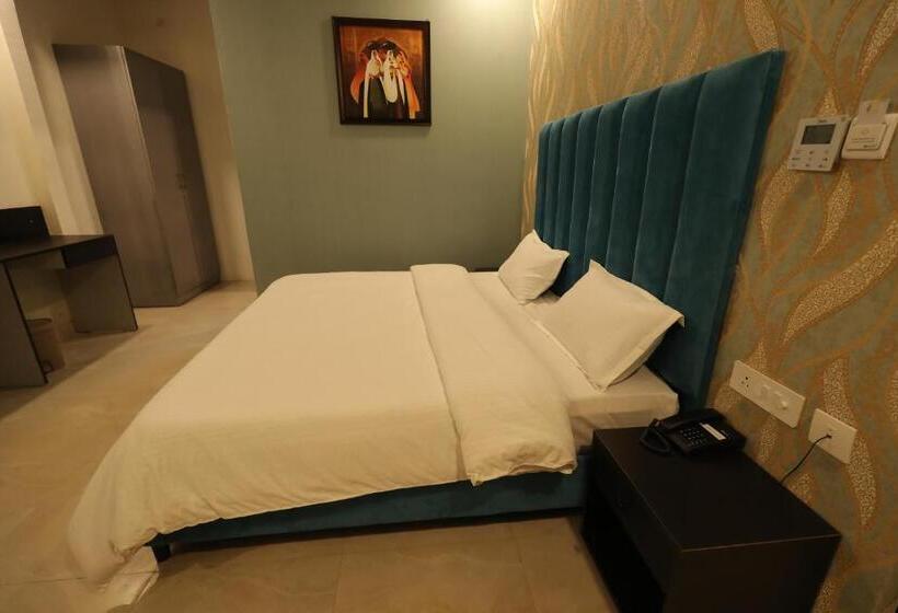 Hotel Crown Ceremonies