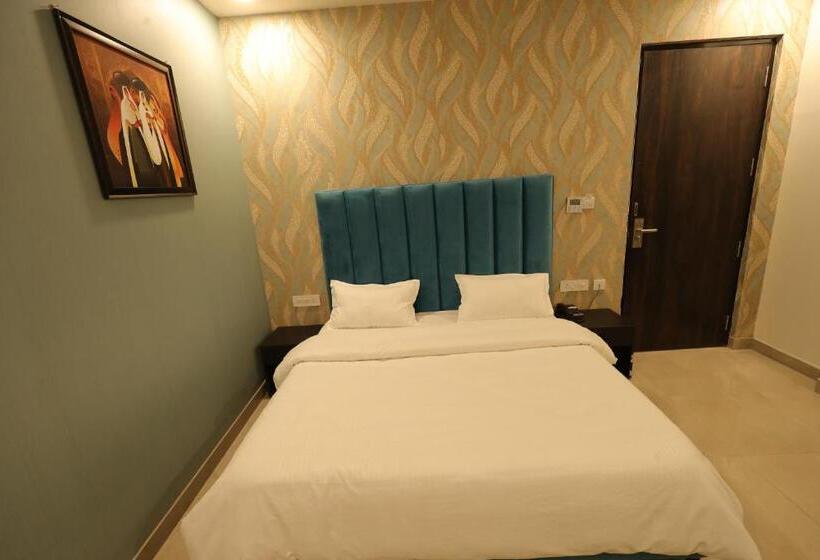 Hotel Crown Ceremonies