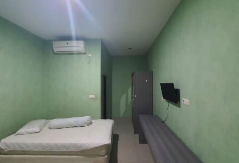 Отель Oyo 93109 Garden Homestay 1 Tpr