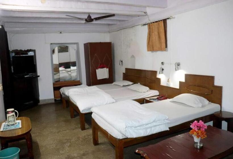 בית מלון כפרי Raj Laxmi