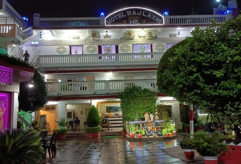 בית מלון כפרי Raj Laxmi