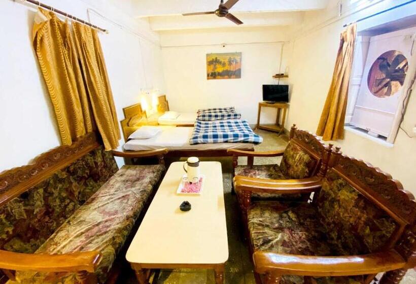 בית מלון כפרי Raj Laxmi