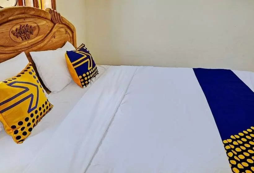 Hotelli Spot On 93144 Homestay H. Syarif Syariah   Bandar Gresik 2