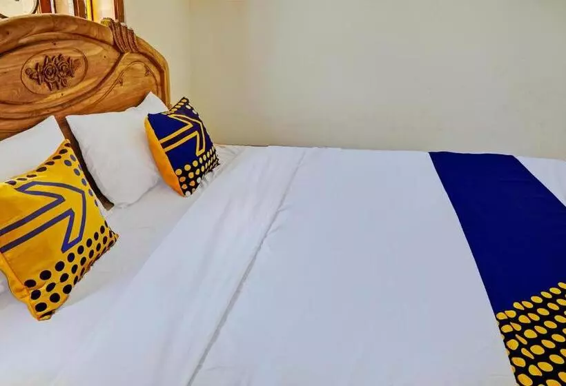 Hotelli Spot On 93144 Homestay H. Syarif Syariah   Bandar Gresik 2